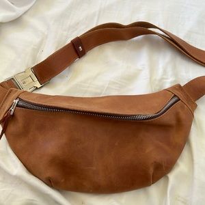 Super cute handmade leather fanny pack could be used as a cross body. Brand new